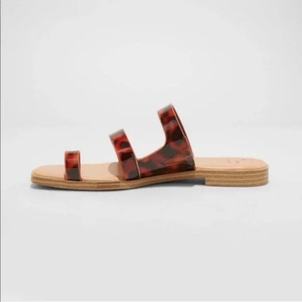 Tortoise Shell Sandals - Picture 2 of 6